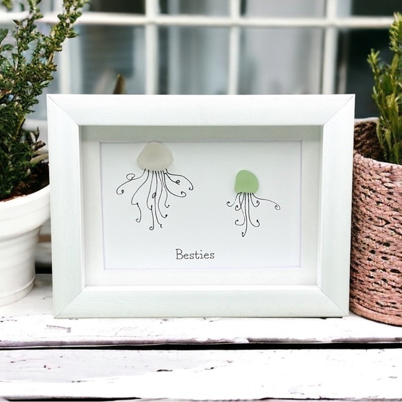Sea Glass Art Sister Best Friend Present| Friendship Seaglass Jellyfish Decor - Picture 3 of 4